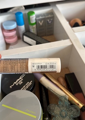 Catrice Concealer N 032 neutral bıscuıt