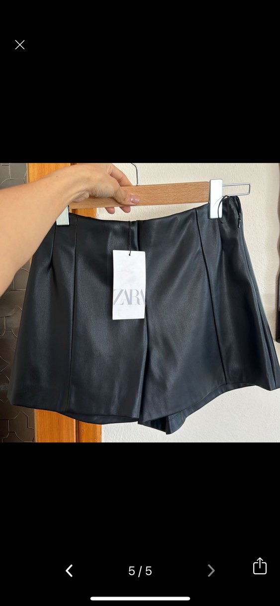 Siyah Deri Mini Şort, Kemerli, Sokak Stili - Görsel 3