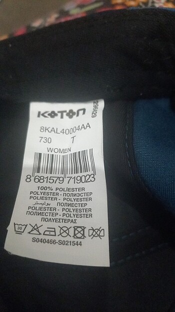 Beden mavi Renk Şapka koton marka kadife mavi renkte