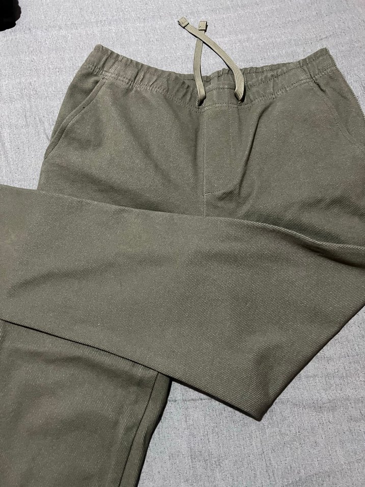 Gri Kadın Bol Kesim Kemerli Pantolon - Görsel 3