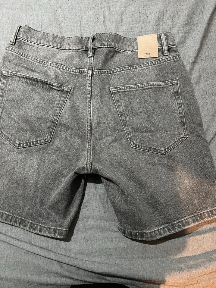 Gri Regular Fit Denim Bermuda Şort - Görsel 2