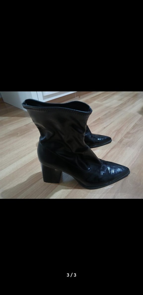 Siyah Deri Kadın Topuklu Streç Bot - Görsel 3