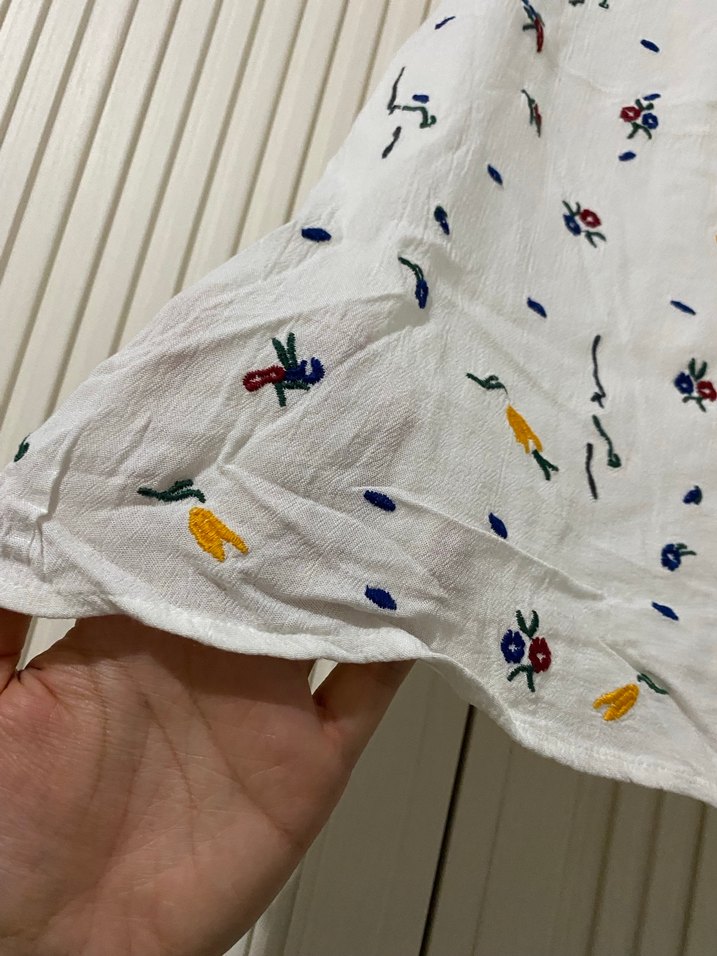 Düğmeli Nakışlı askılı - Görsel 3