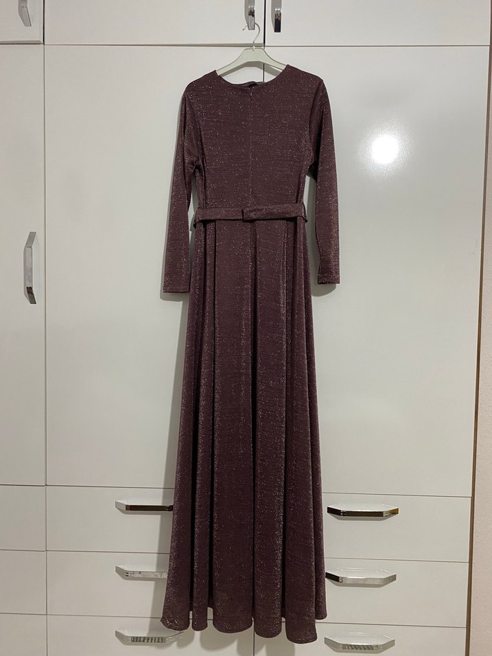 Bordo mürdüm Uzun Kollu Piliseli Uzun Elbise - Görsel 4