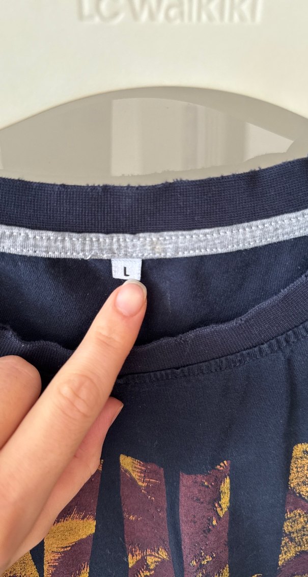 Kadın Lacivert Baskılı Kısa Kollu Tişört - Görsel 2