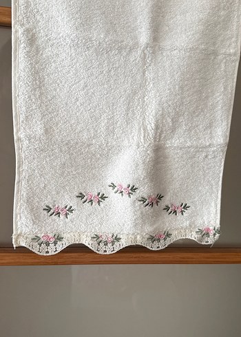 Nakışlı Beyaz el Havlusu - Görsel 2