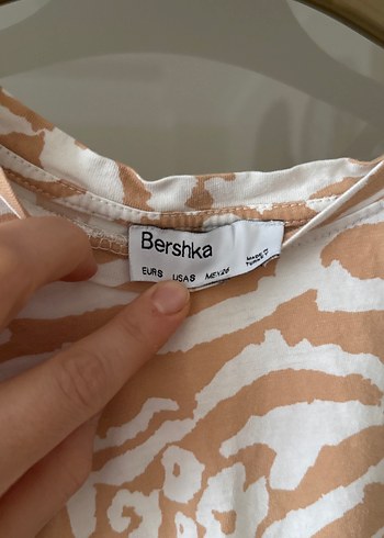 Bershka kadın tişört - Görsel 2