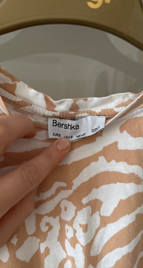 Bershka kadın tişört - Görsel 2