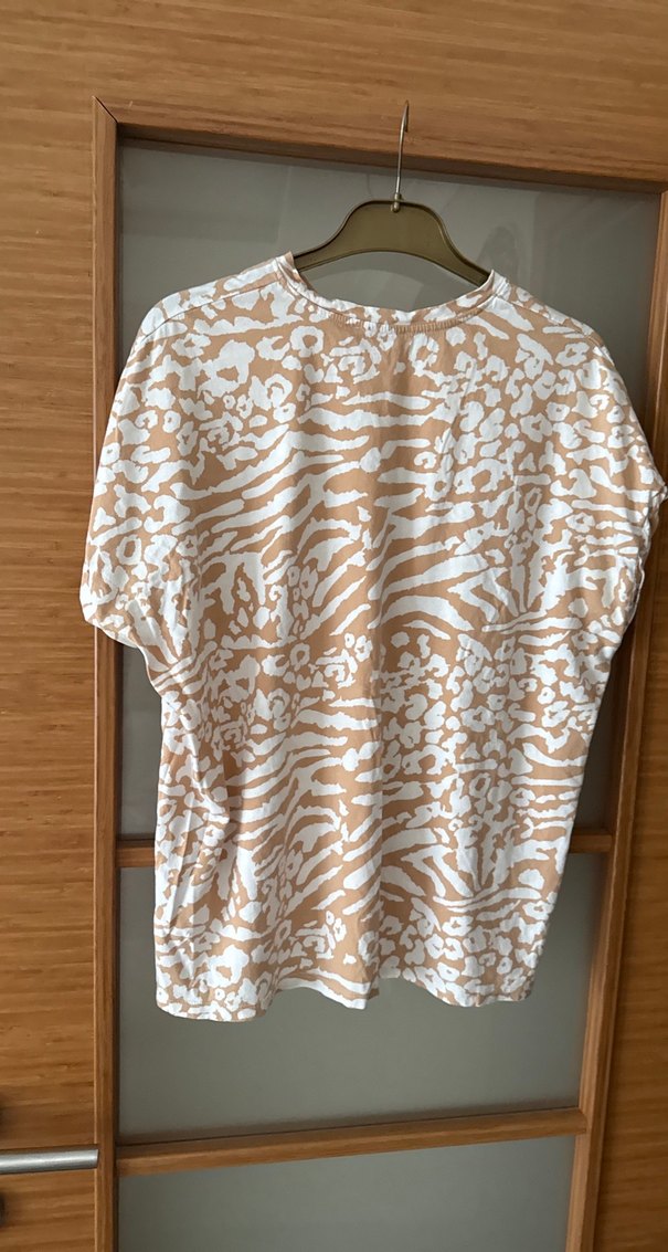 Bershka kadın tişört - Görsel 3