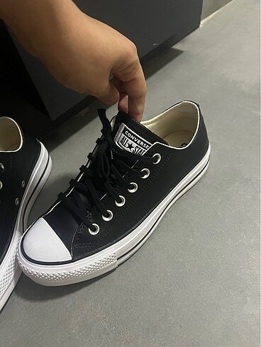 Orijinal converse