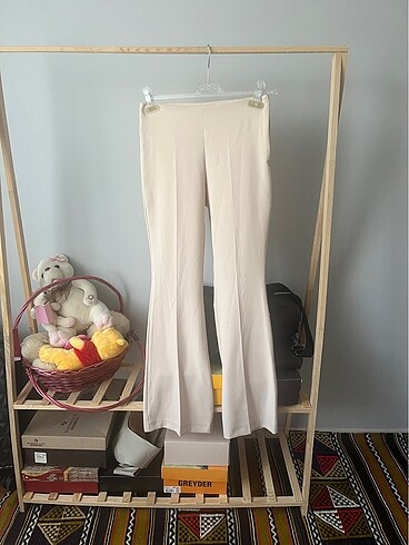 Etiketli shrup marka sıfır pantolon
