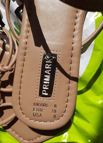Primark Sandalet