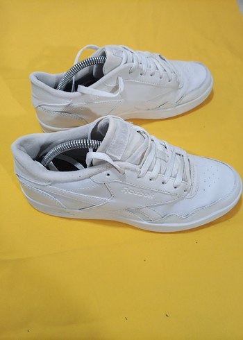 42 Beden Reebok 42
