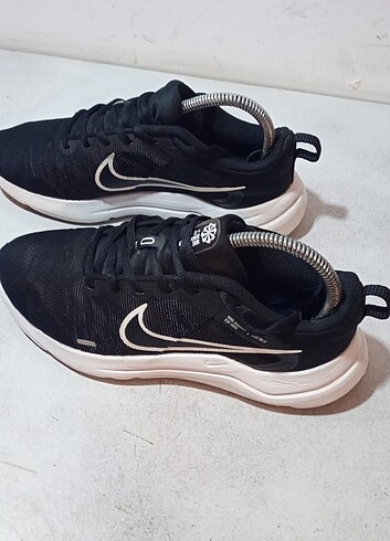 Nike Nike 37.5