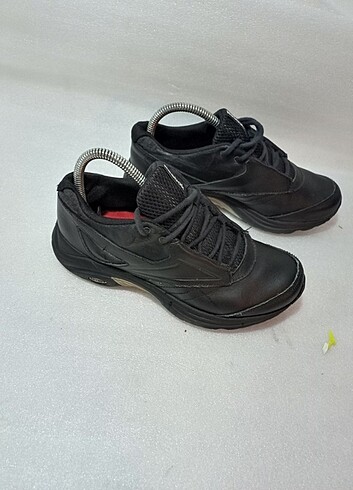 37 Beden siyah Renk Reebok 37