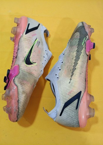 45 Beden beyaz Renk Nike 45