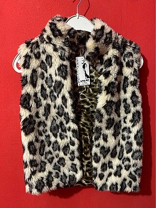 Leopar desenli yelek