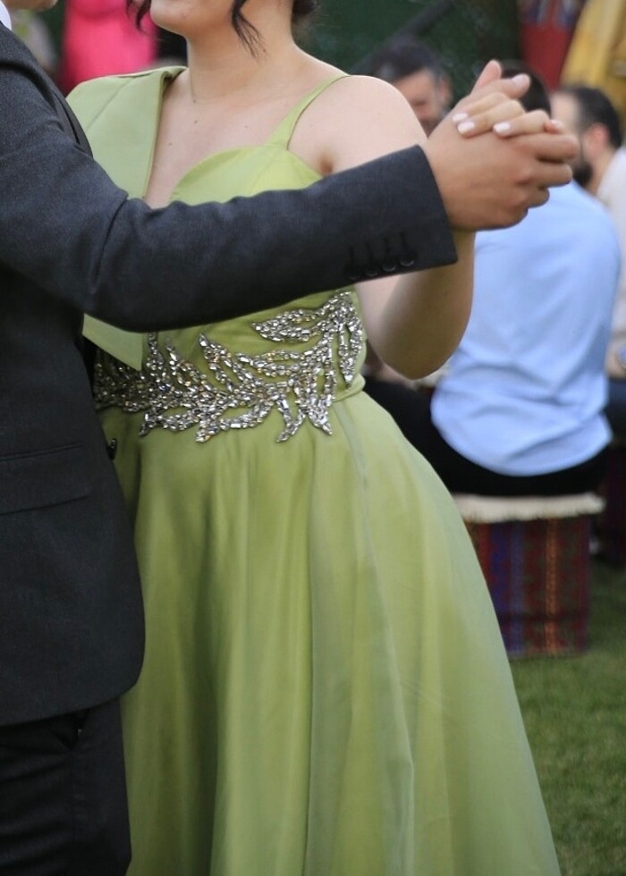 Nişan elbisesi - Görsel 3