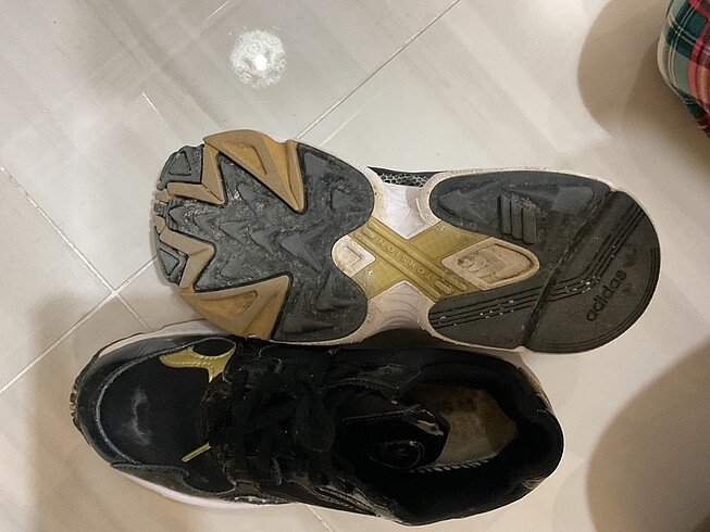 40 Beden siyah Renk Adidas falcon
