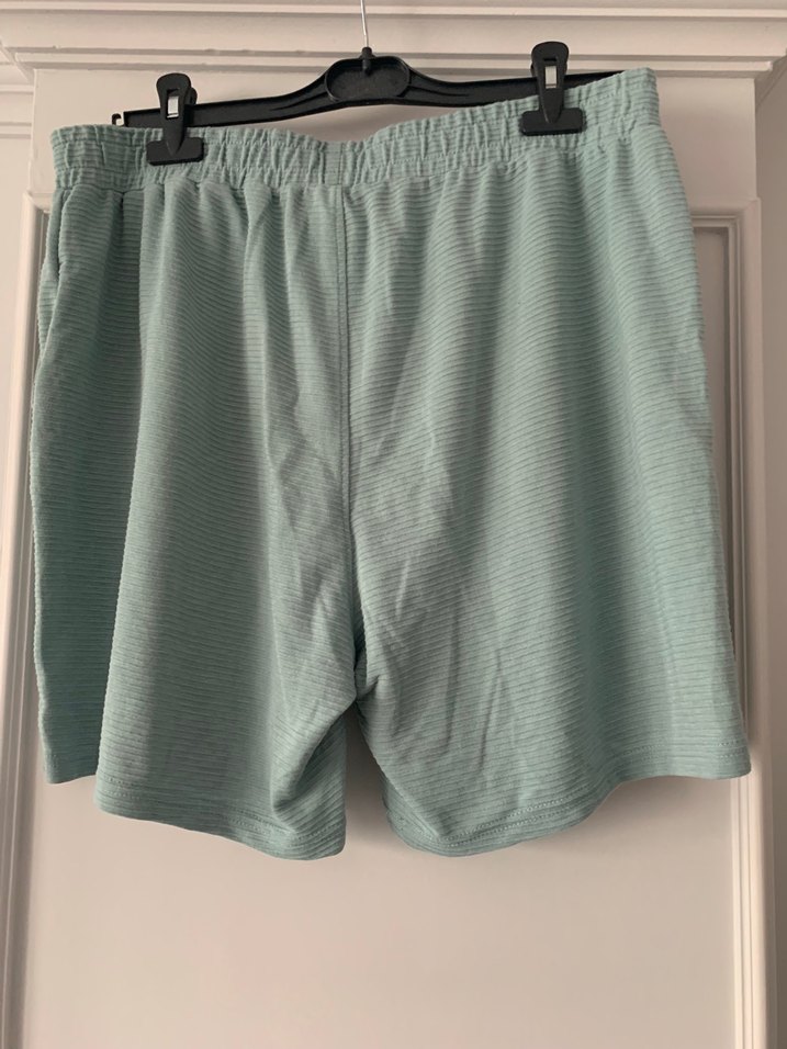 Gevşek Kesim Mini yazlık Şortu giyilmedi - Görsel 2