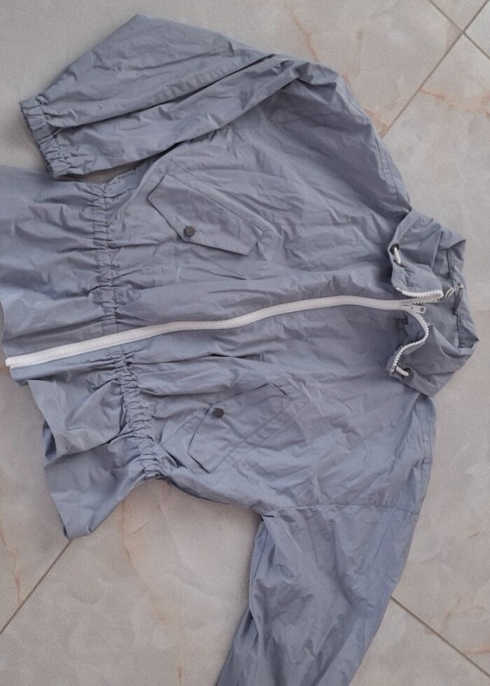 Yağmurluk hıc gıyılmedı - Görsel 4