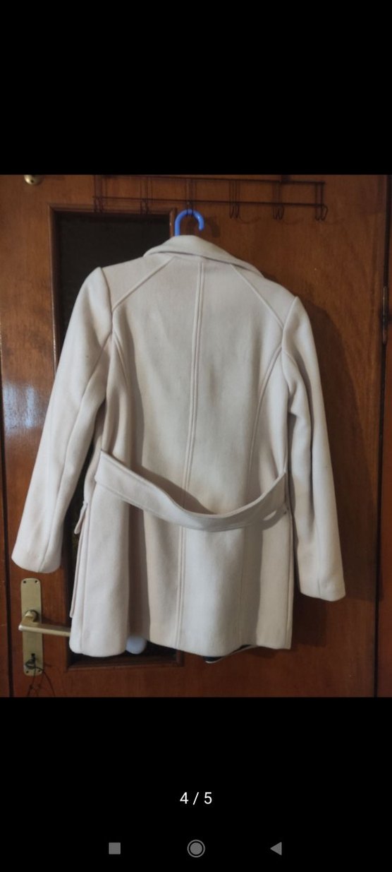 Düğmeli Beyaz Midi Kadın Kaban - Görsel 4