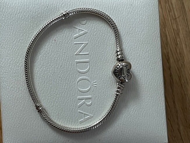  Beden Pandora