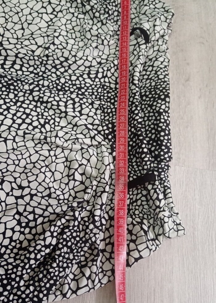 Siyah beyaz leopar desenli pantolon  - Görsel 4