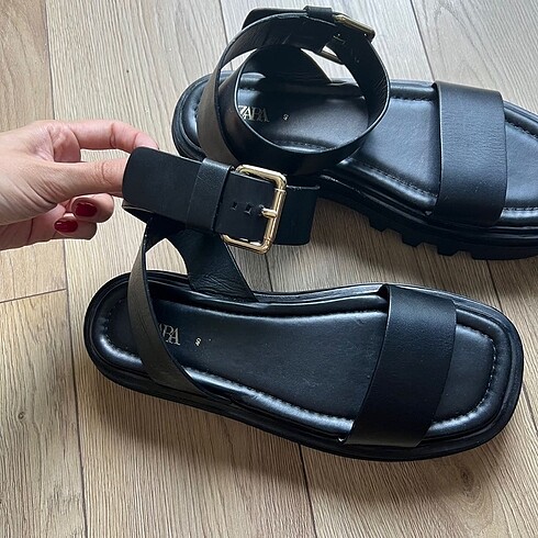 40 Beden #zara #orjinal #sandalet #mango