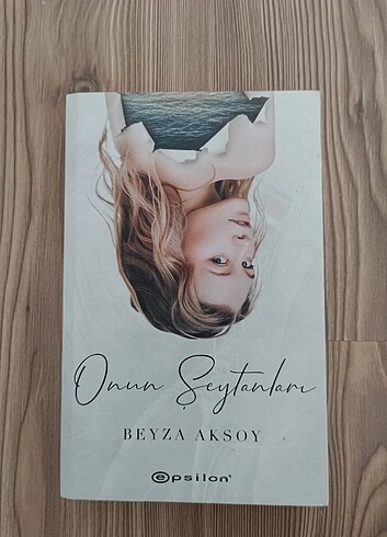 İmzalı Onun şeytanları ciltsiz 