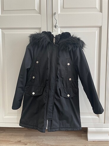 Zara mont