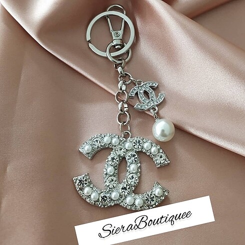 Chanel anahtarlık