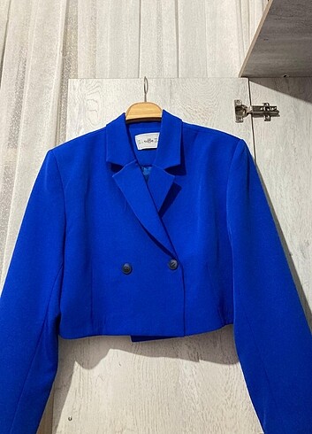 Kısa blazer ceket 