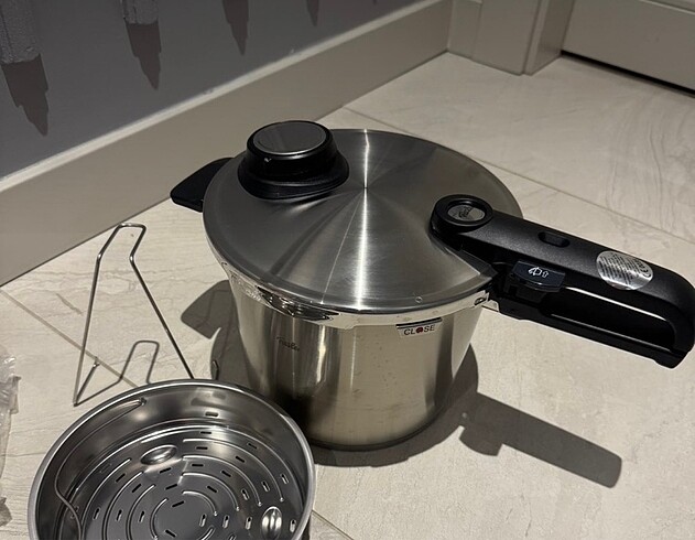  Beden Fissler düdüklü tencere
