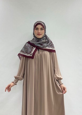 Diğer Zeynep ferace