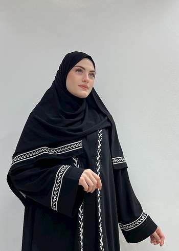 diğer Beden nakışlı abaya