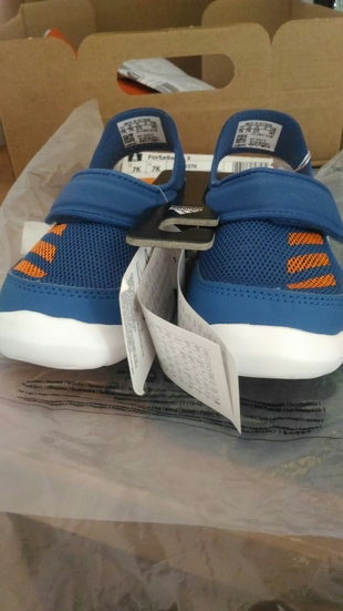 adidas çocuk sandaleti