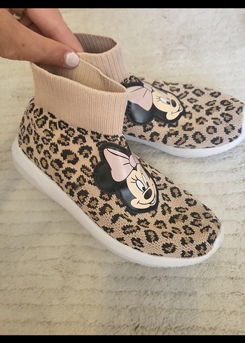 29 Beden Kız Çocuk Leopar Desenli Örme Spor Ayakkabı