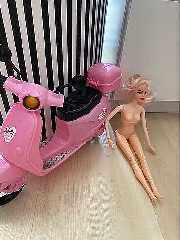 Barbie motosiklet