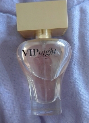 Vip Night Parfum Diğer Parfüm %84 İndirimli - Gardrops