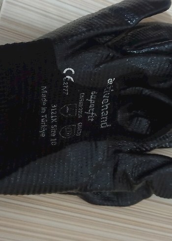 Puma Siyah İs Eldiveni Dayanikli Ve Rahat Kullanim