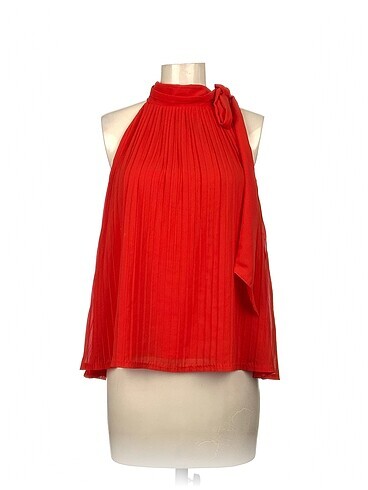 H&M Bluz %70 İndirimli.