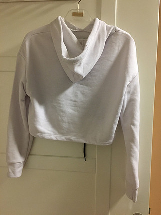 Asos Beyaz cropped sweatshirt