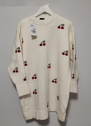 Kiraz desenli kemik rengi Oversize tunik
