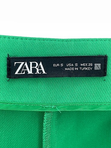s Beden yeşil Renk Zara Mini Şort %70 İndirimli.