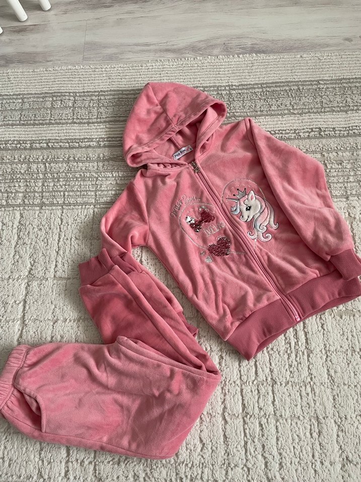 Kızlar için Nakışlı Pembe Kapüşonlu Eşofman - Görsel 5