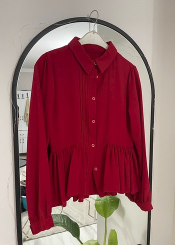 Kırmızı Pileli nervür dikişli gömlek - Görsel 3