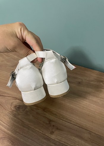 Kız Çocuk Özel Gün Ayakkabısı - Görsel 3
