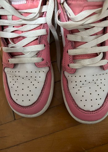 Nike Pembe nike air jordan