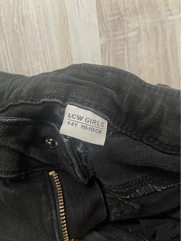 6 Yaş Beden #lcwaikiki #kot #pantolon #jean
